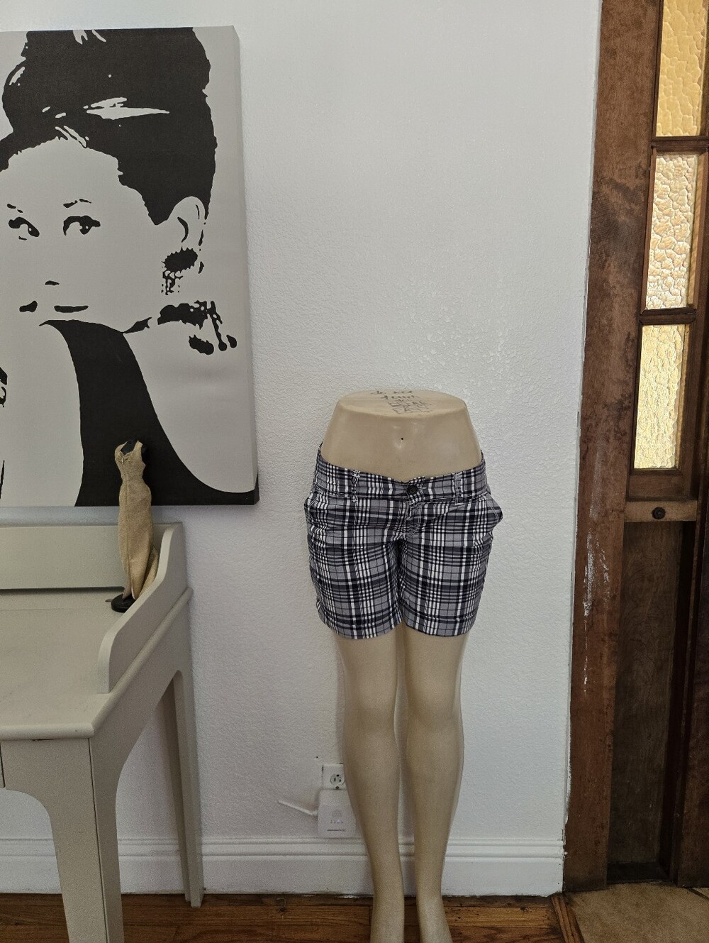 NWT American Eagle Plaid Cotton Blend Women’s Shorts - Navy/White Size 6